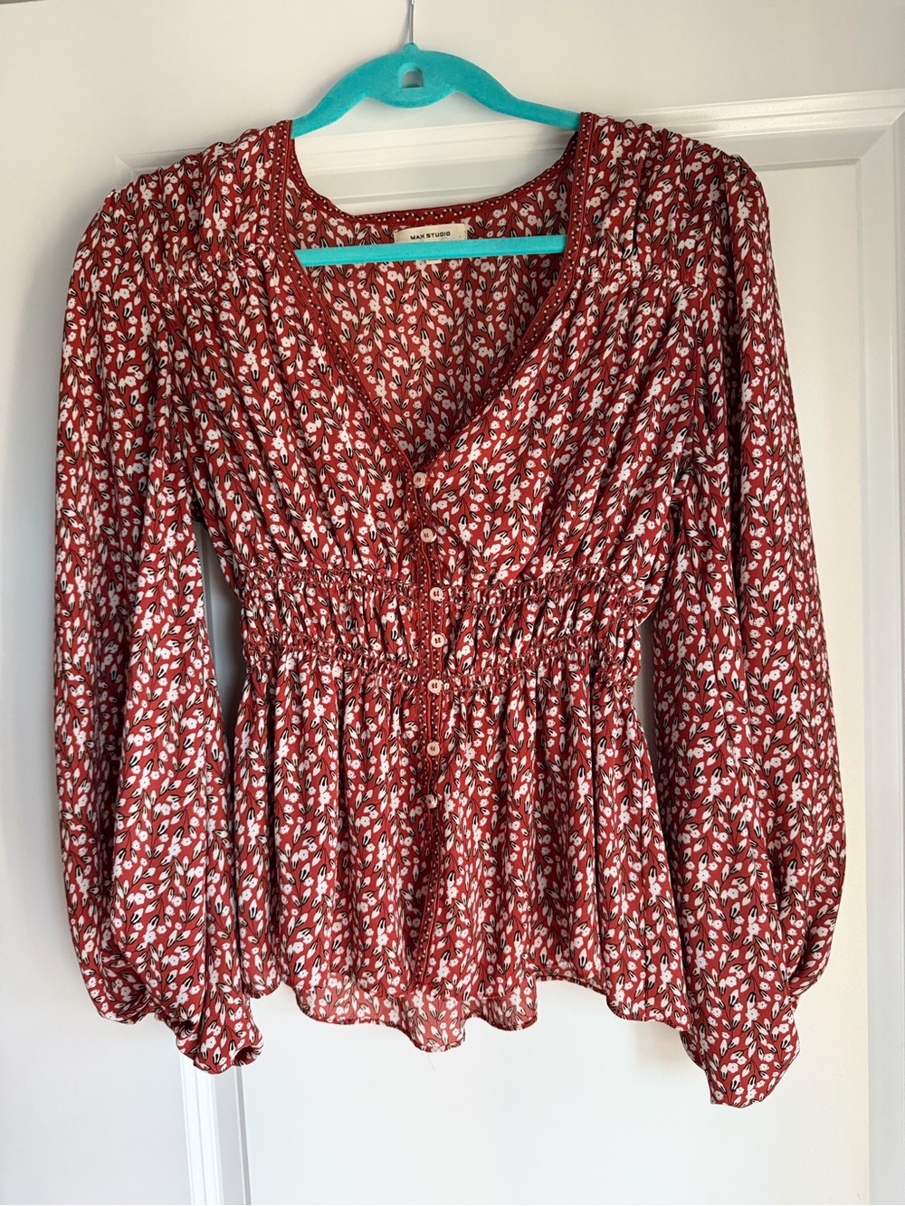 Red Floral V-Neck Peplum Blouse
